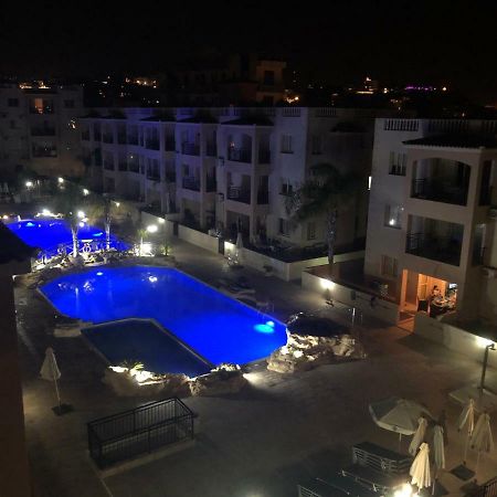 Royal Seacrest Apartment Paphos Exterior photo
