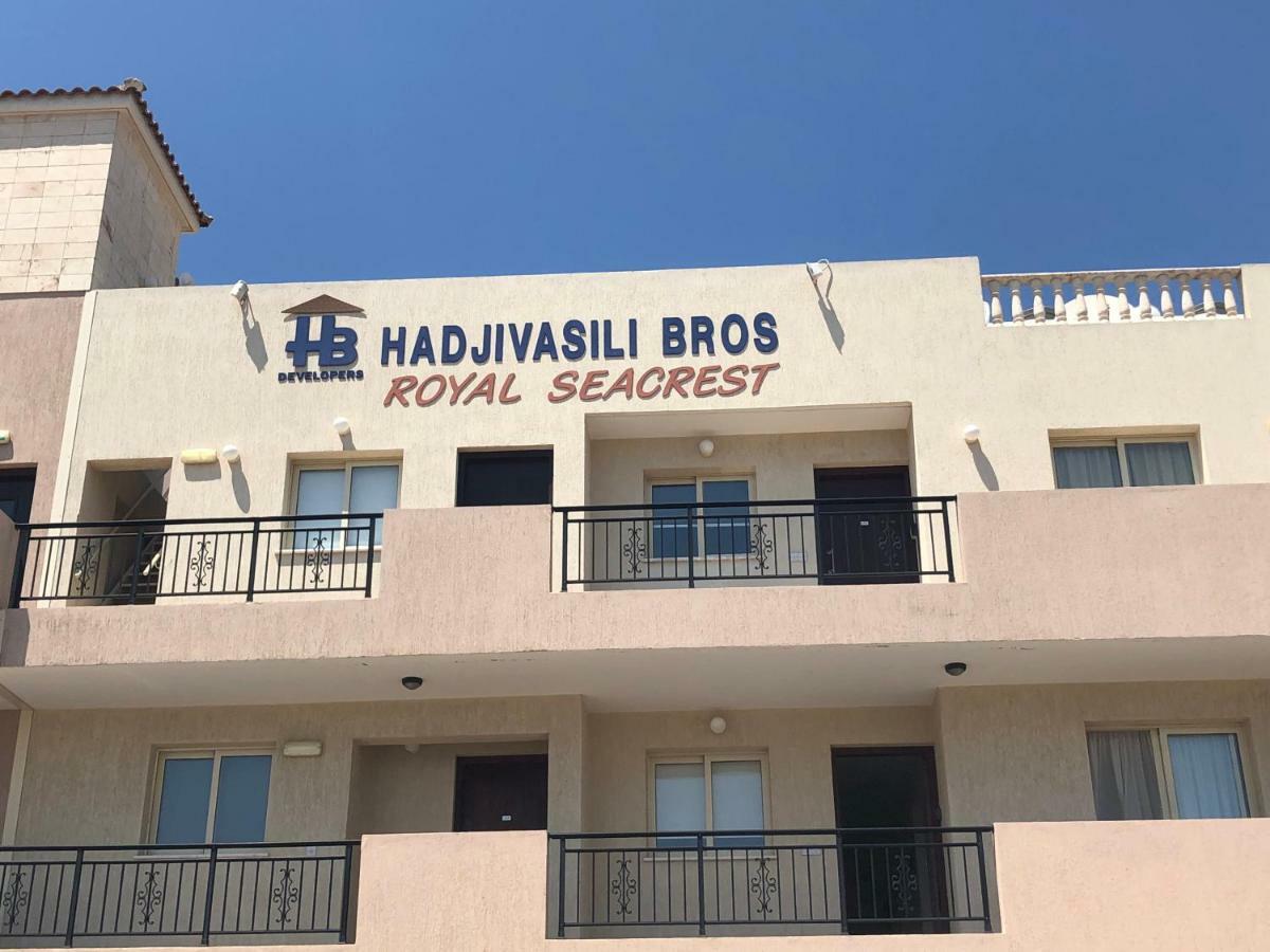 Royal Seacrest Apartment Paphos Exterior photo