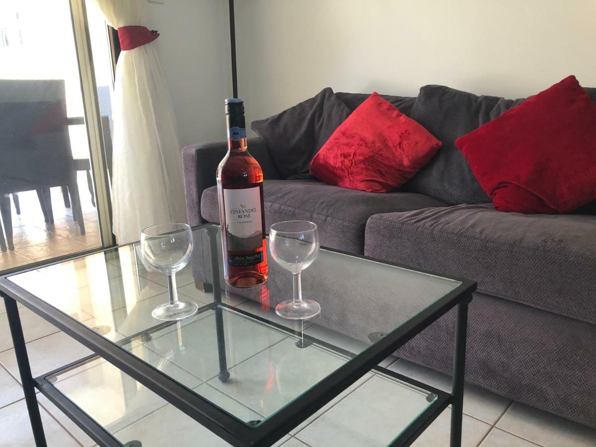 Royal Seacrest Apartment Paphos Exterior photo